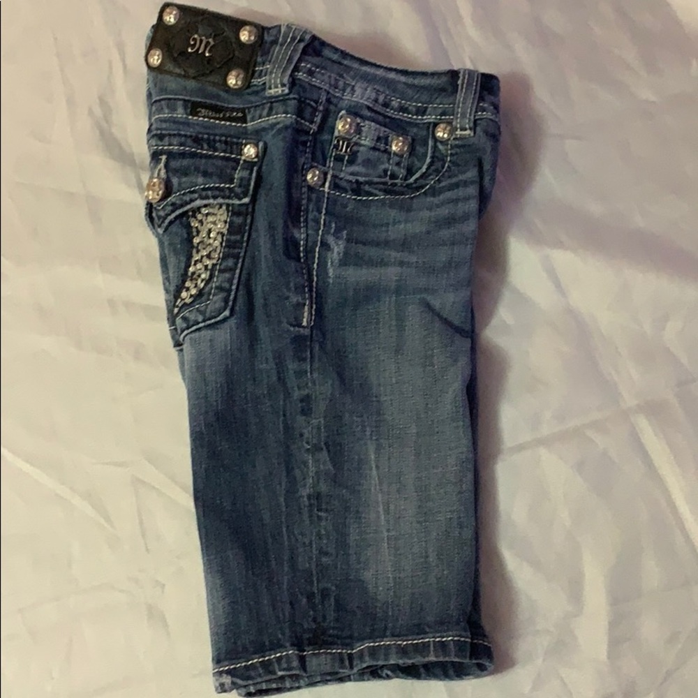 Miss Me Bermuda Shorts, Size 25 MAKE AN OFFER!!!